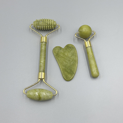 OEM/ODM Rose Quartz Jade Roller Facial Stone Massager Set με ορό λάδι και Gunsha